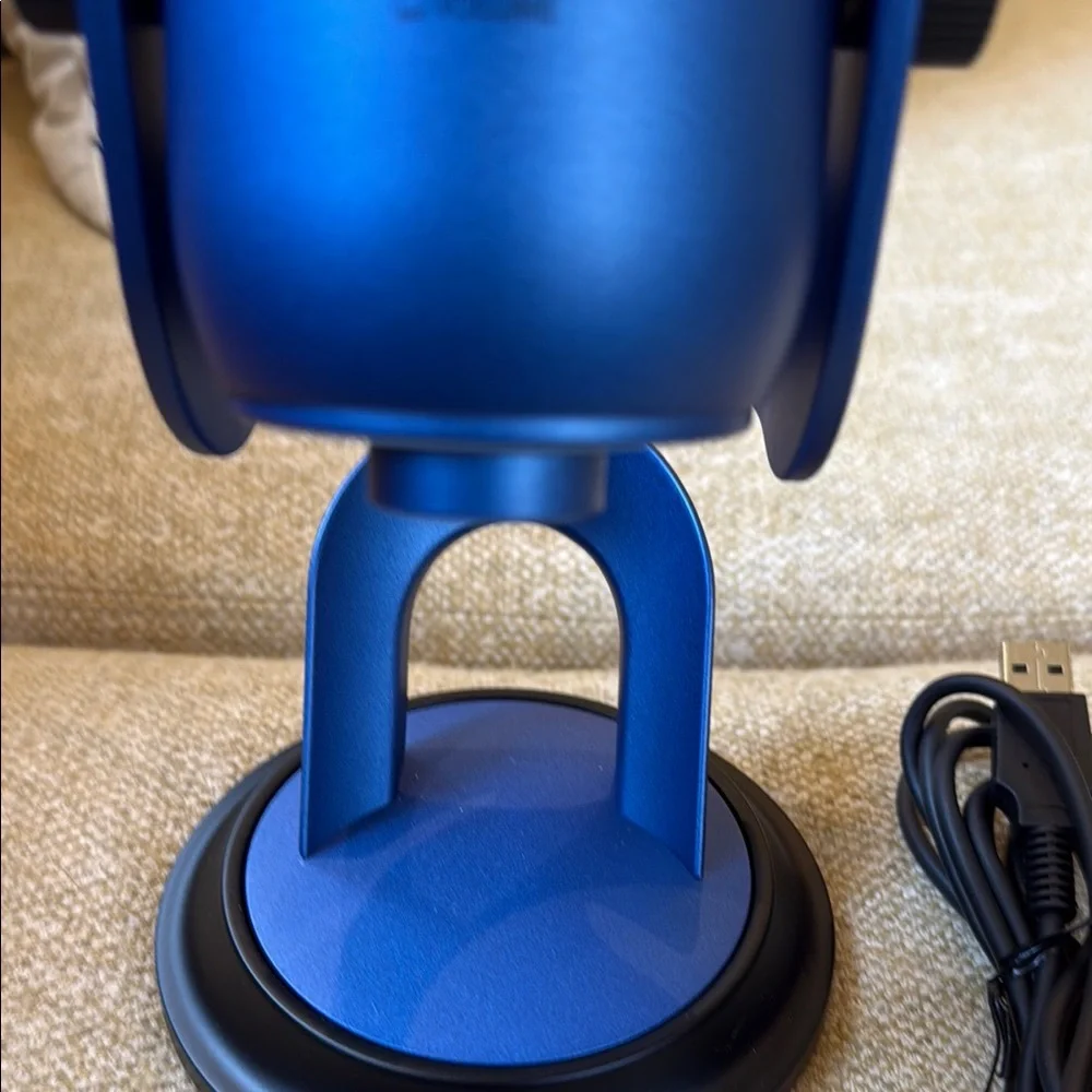 Logitech USB Microphone - Black and Blue